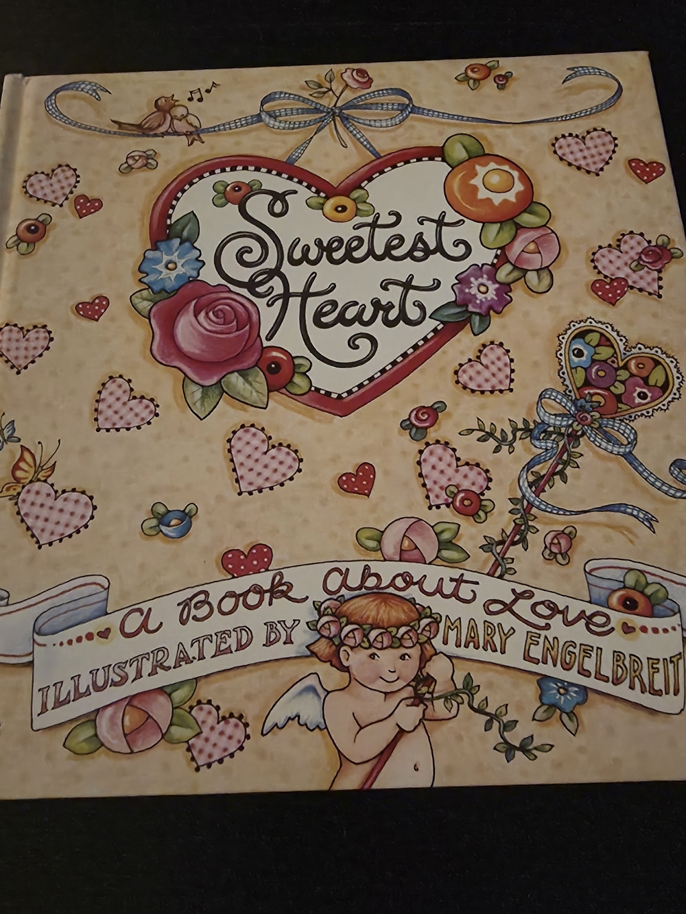 Sweetest Heart Illustrated Love Book - Mary Englebreit